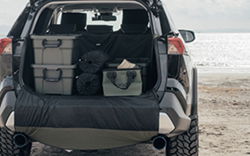 折り畳んでコンパクトにできるので、いくつか積んでおくと便利かもしれない