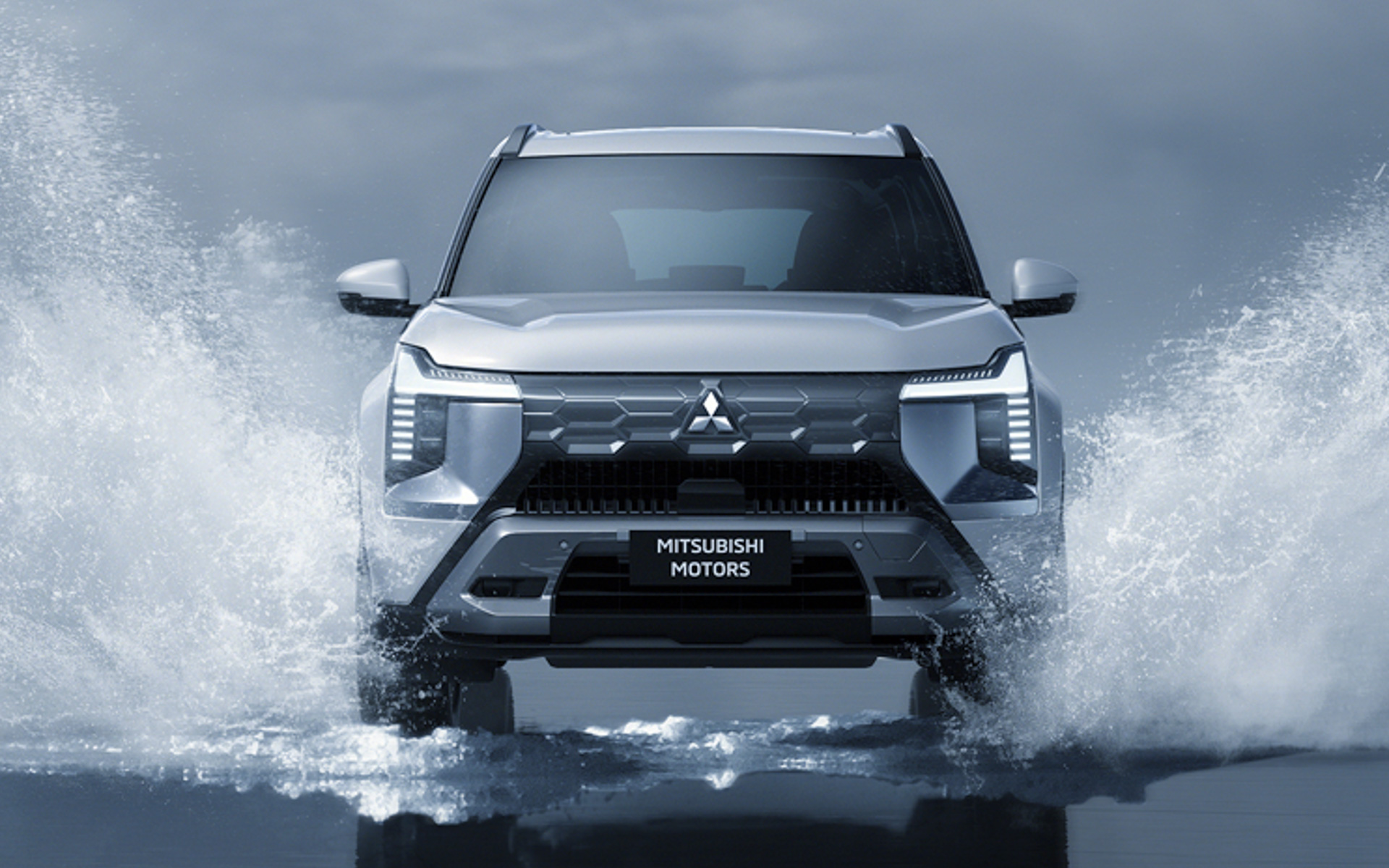 新型ミッドサイズSUV「デスティネーター」