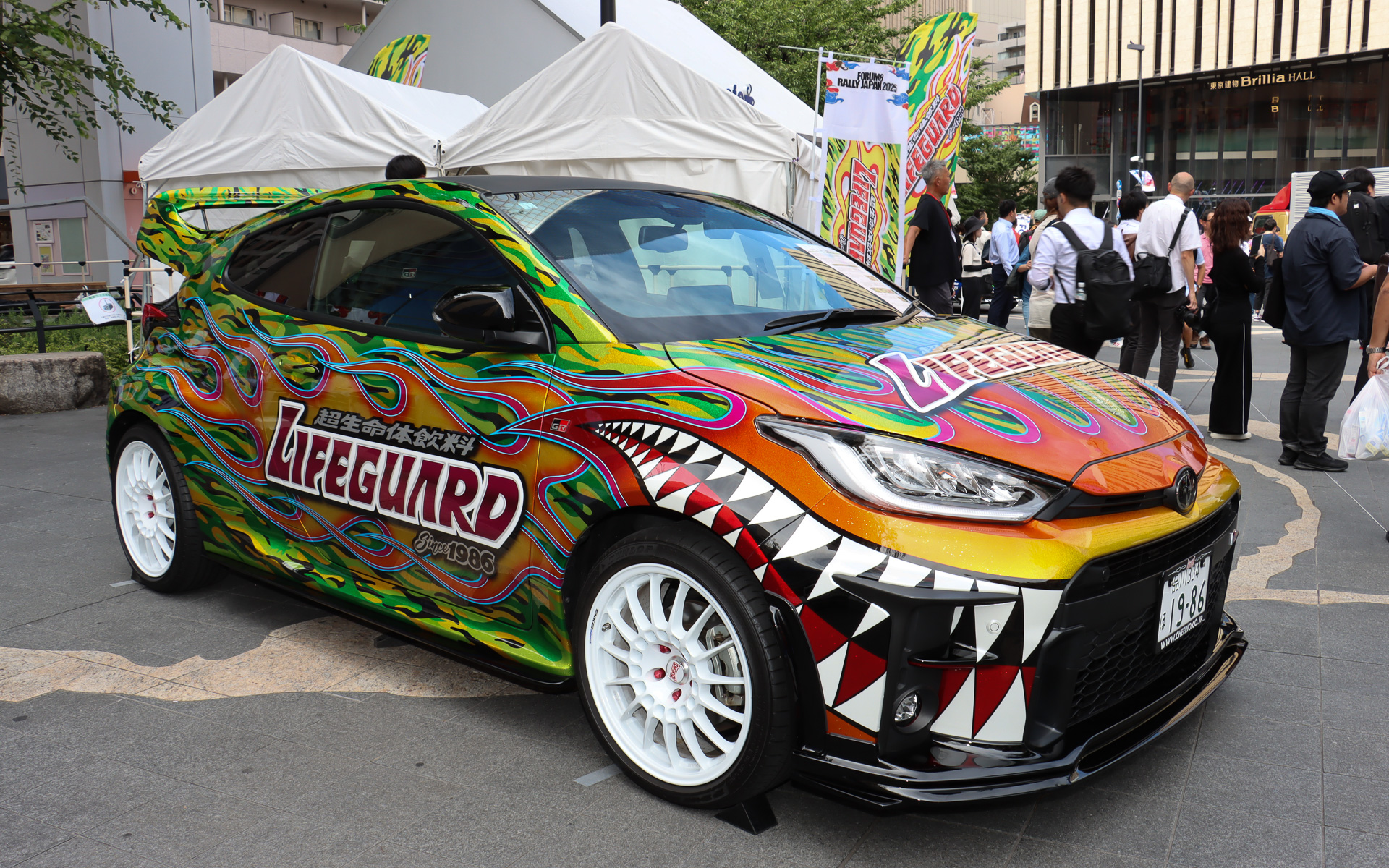 ライフガードカー（GRヤリス）が車両展示されるほか、7月19日、20日にはライフガードのサンプリング配布も行なわれる