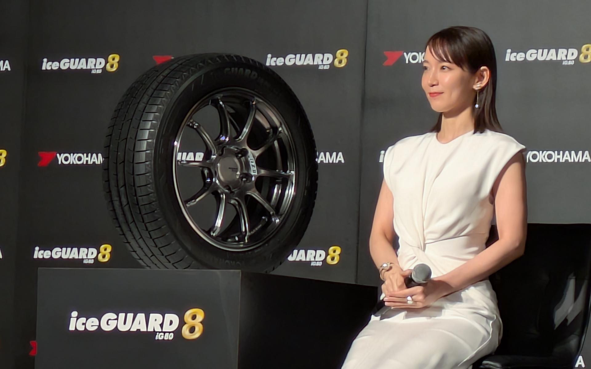 新CM撮影裏話を話す吉岡さん