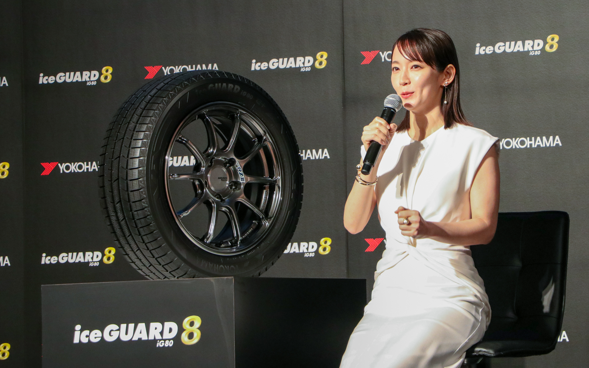 映画「007」のカーチェイスシーンがお気に入りと吉岡さん