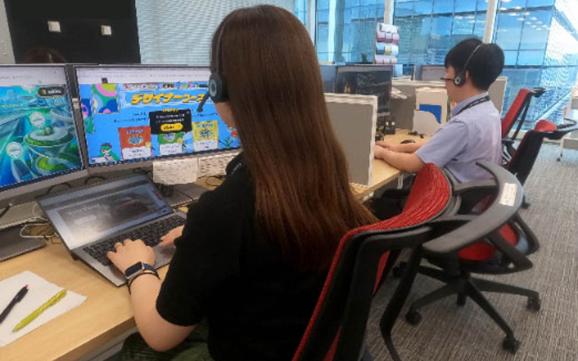 小学生の自動車に関する相談は、電話をはじめ、Webサイトや郵便でも受け付けている