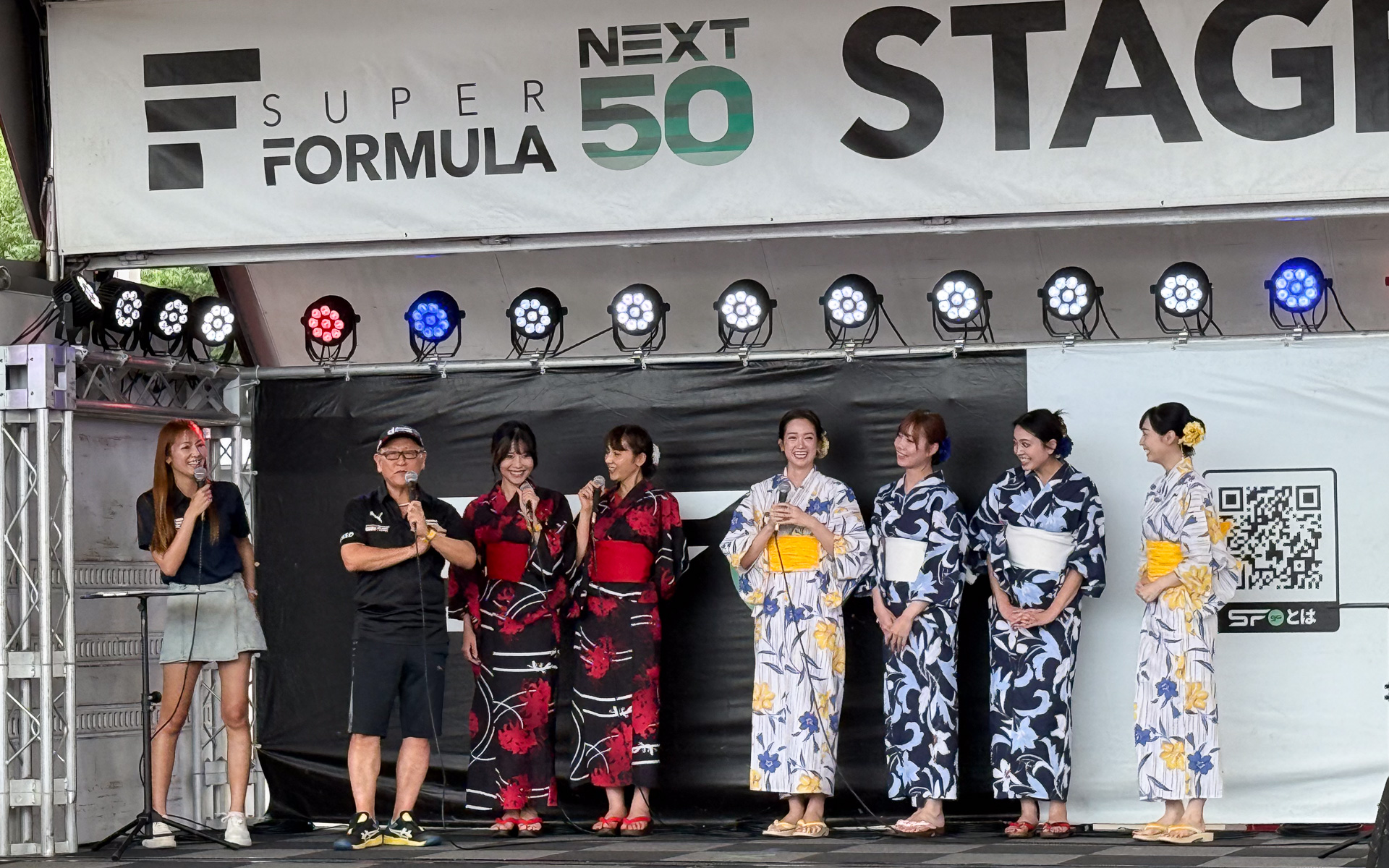 ドコモビジネス、KDDIのチームアンバサダーが登壇していることから、自らソフトバンク担当と語るモリゾウさん