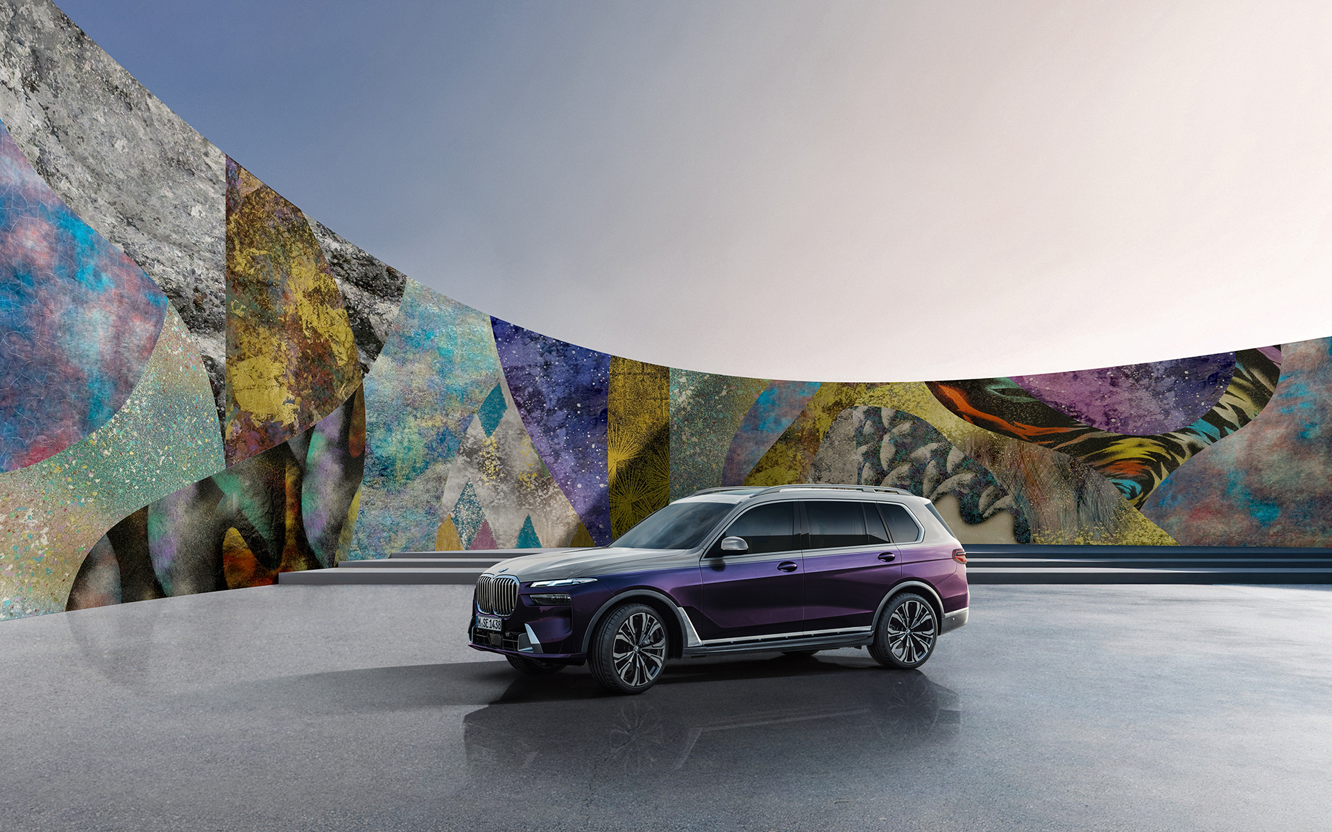 日本オリジナルのコンセプトモデル「X7 錦ラウンジ」