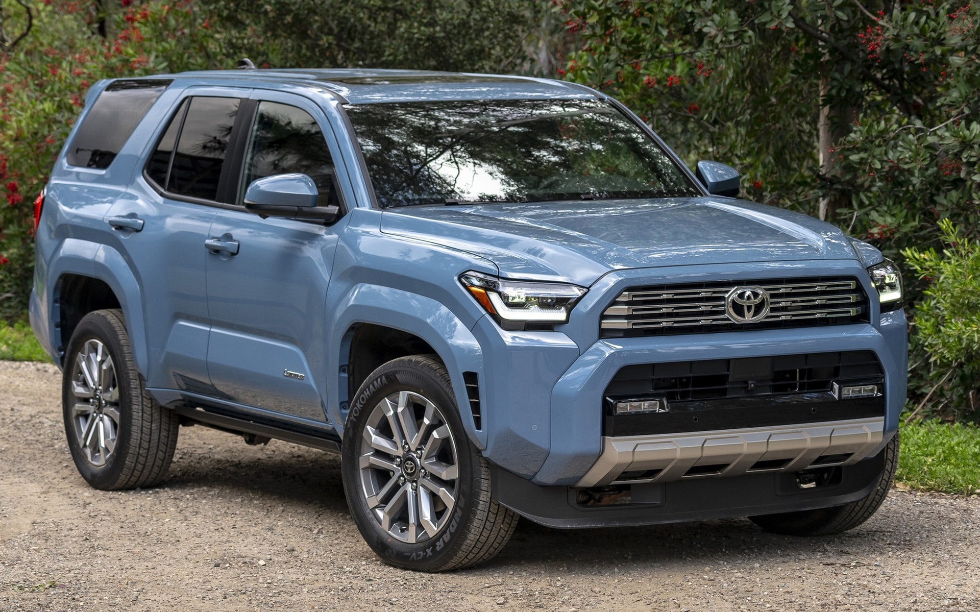 トヨタ自動車がアメリカ向けに製造しているSUV「4Runner」（北米向けモデル）