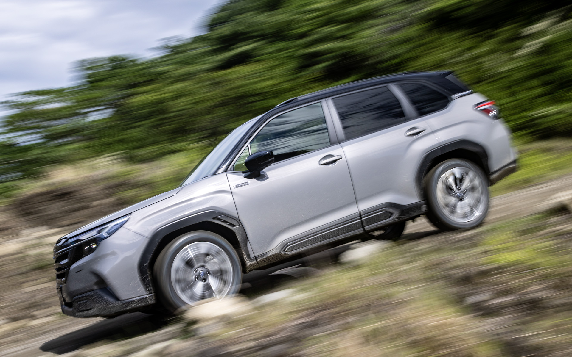 新型フォレスター Premium S:HEV EX