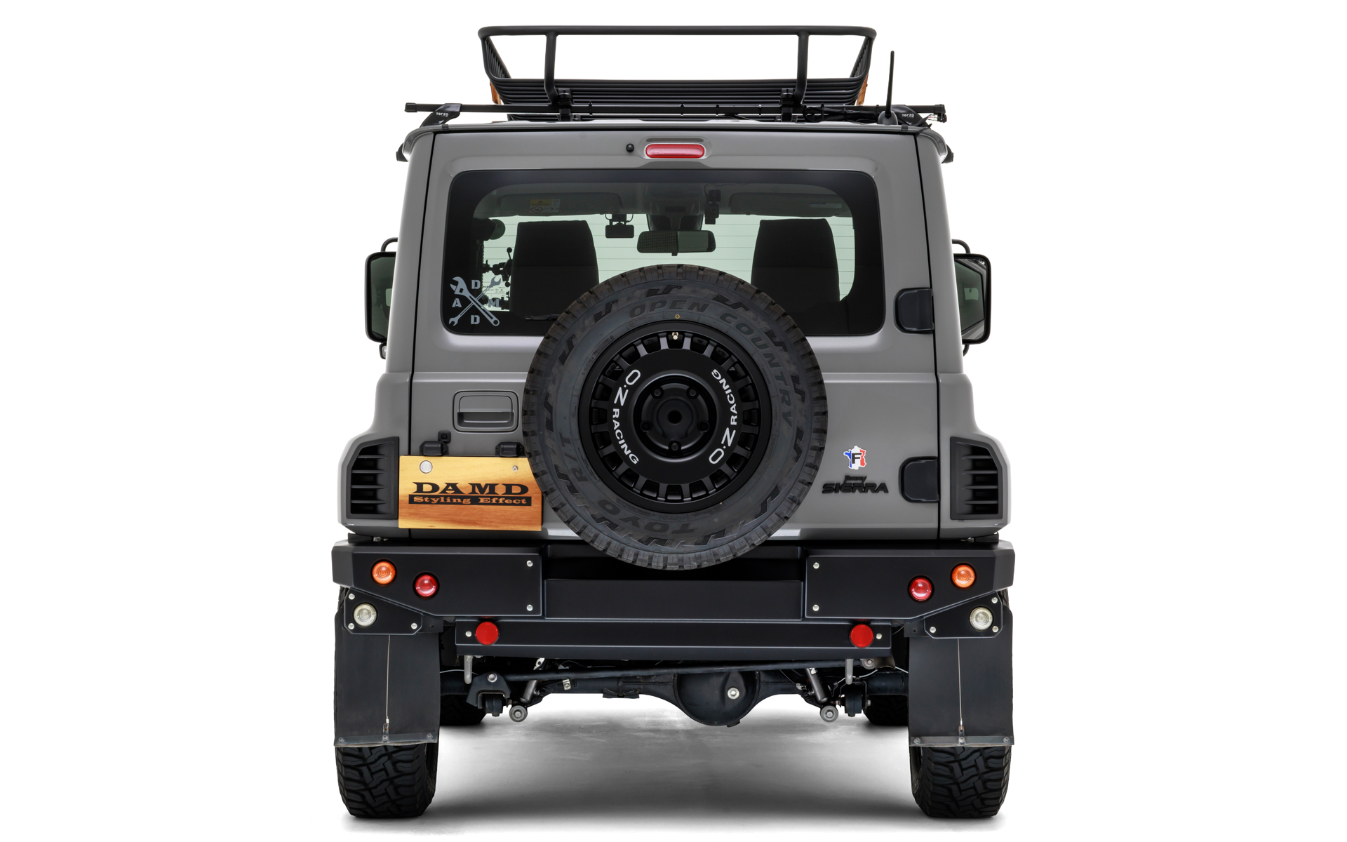 ジムニーシエラ用ボディキット「Saudade」装着イメージ