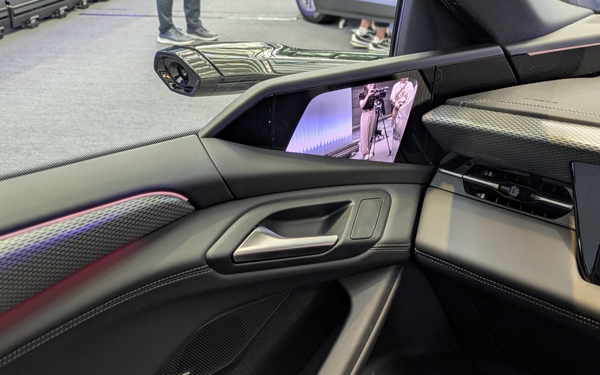 バーチャルエクステリアミラー（オプション設定）