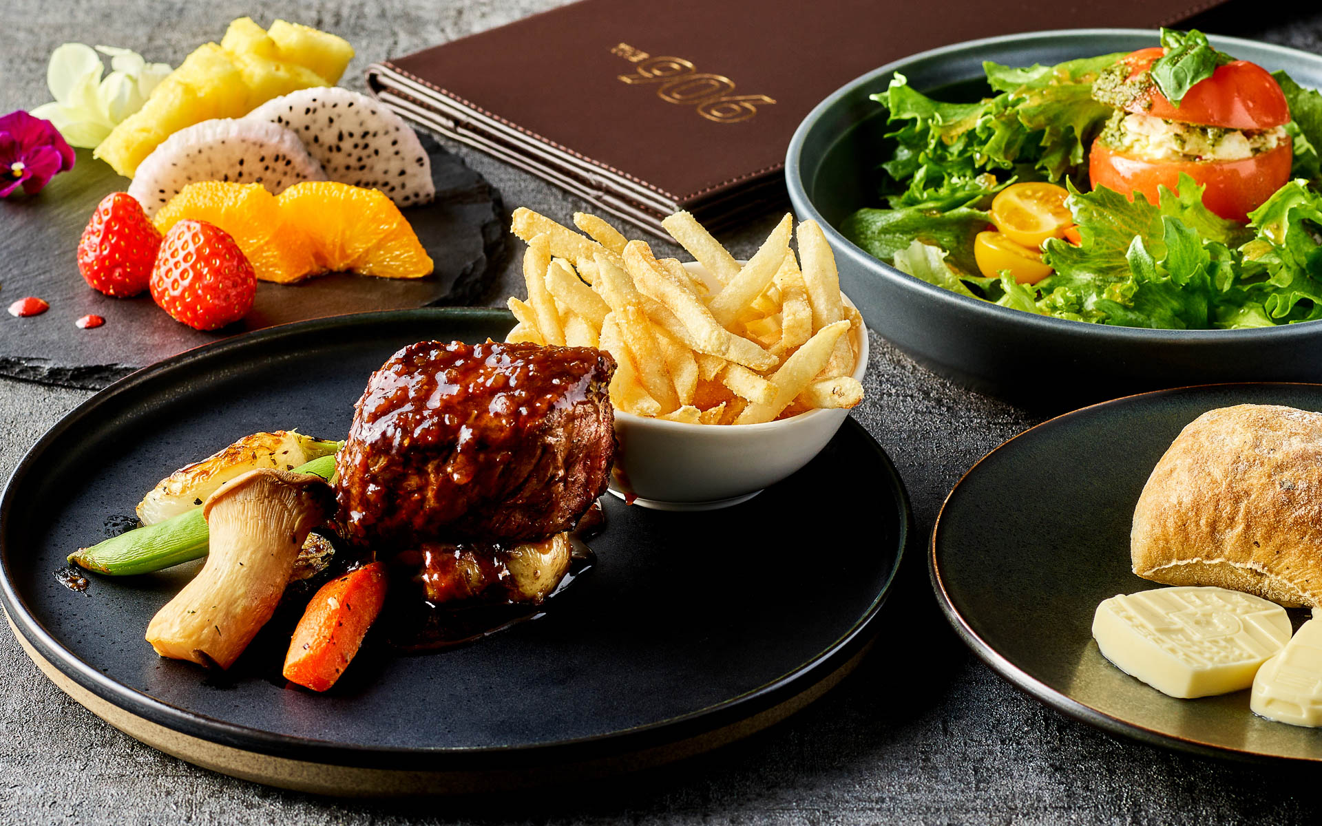 Porsche Kids Tech Class　レストラン906メニューイメージ