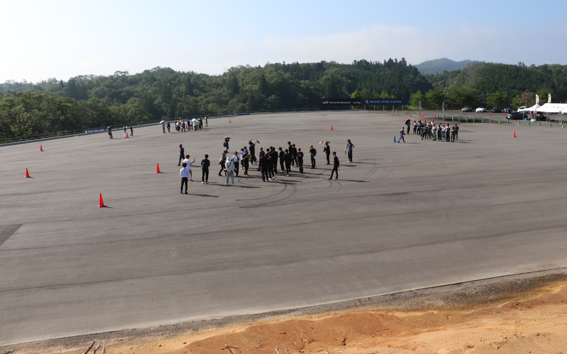 マツダ主催の「ジムカーナ・エクスペリエンス」は、今回はタカタサーキットのジムカーナ場で開催されたが、全国で開催されている