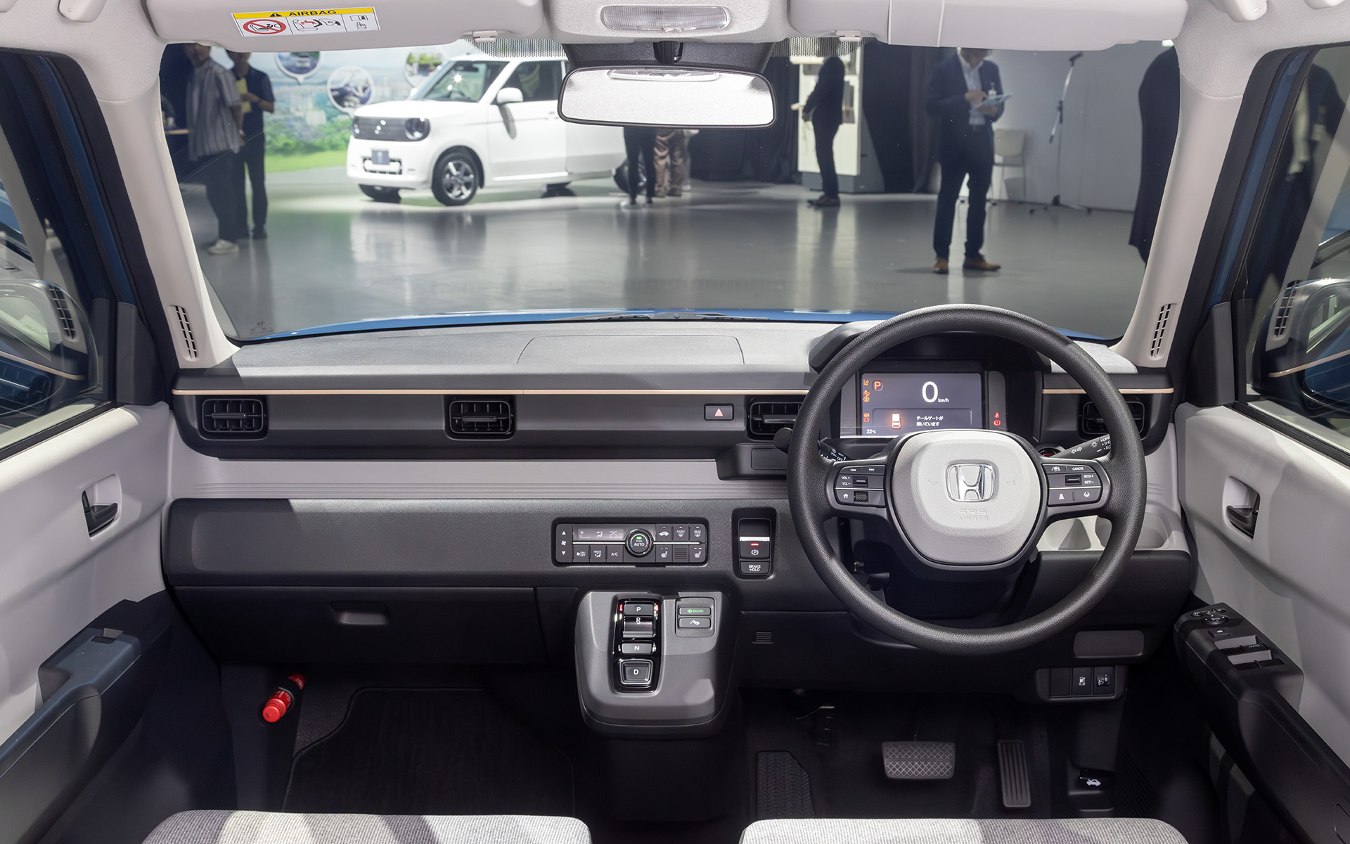 e: Gグレードはシンプルオーディオ仕様が標準。Bluetoothオーディオが利用可能