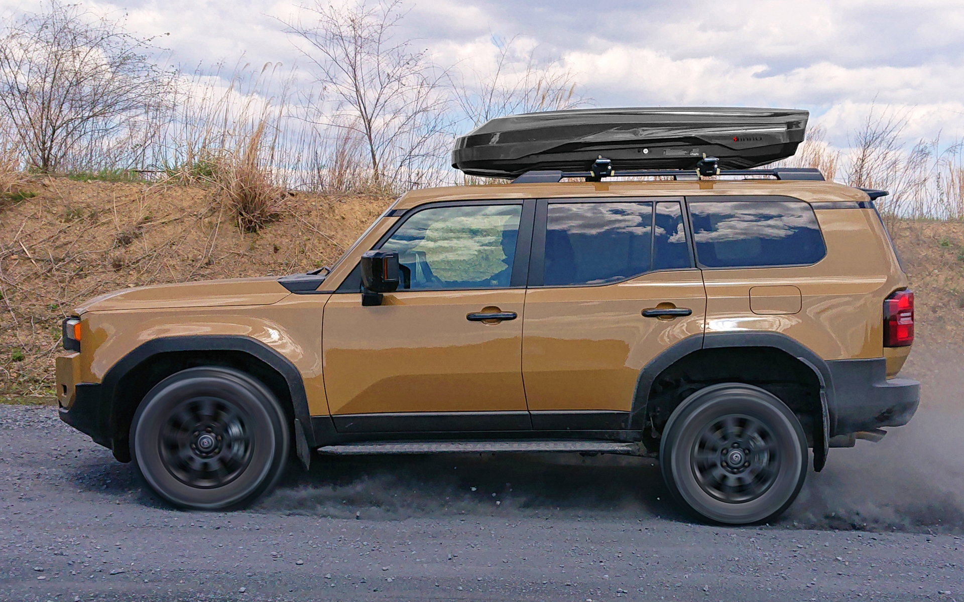 ルーフボックス855装着イメージ