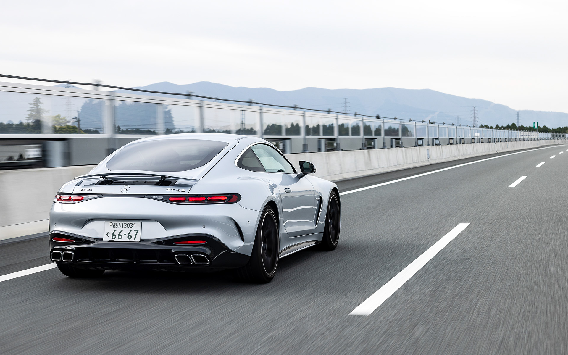 一般道でも十分にその性能を味わうことができた