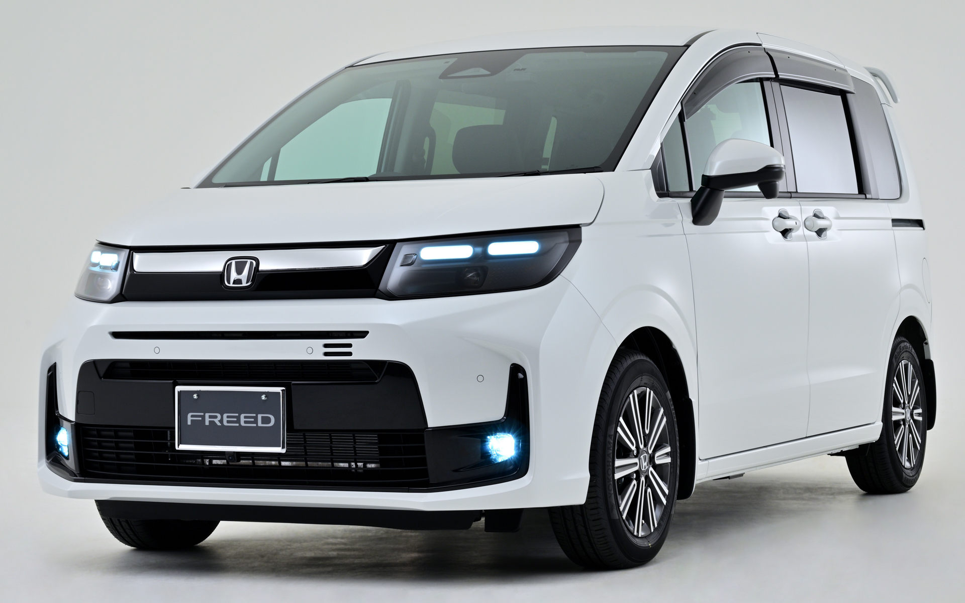 子育て応援アクセサリーを装着した状態、使い勝手などを体験できる