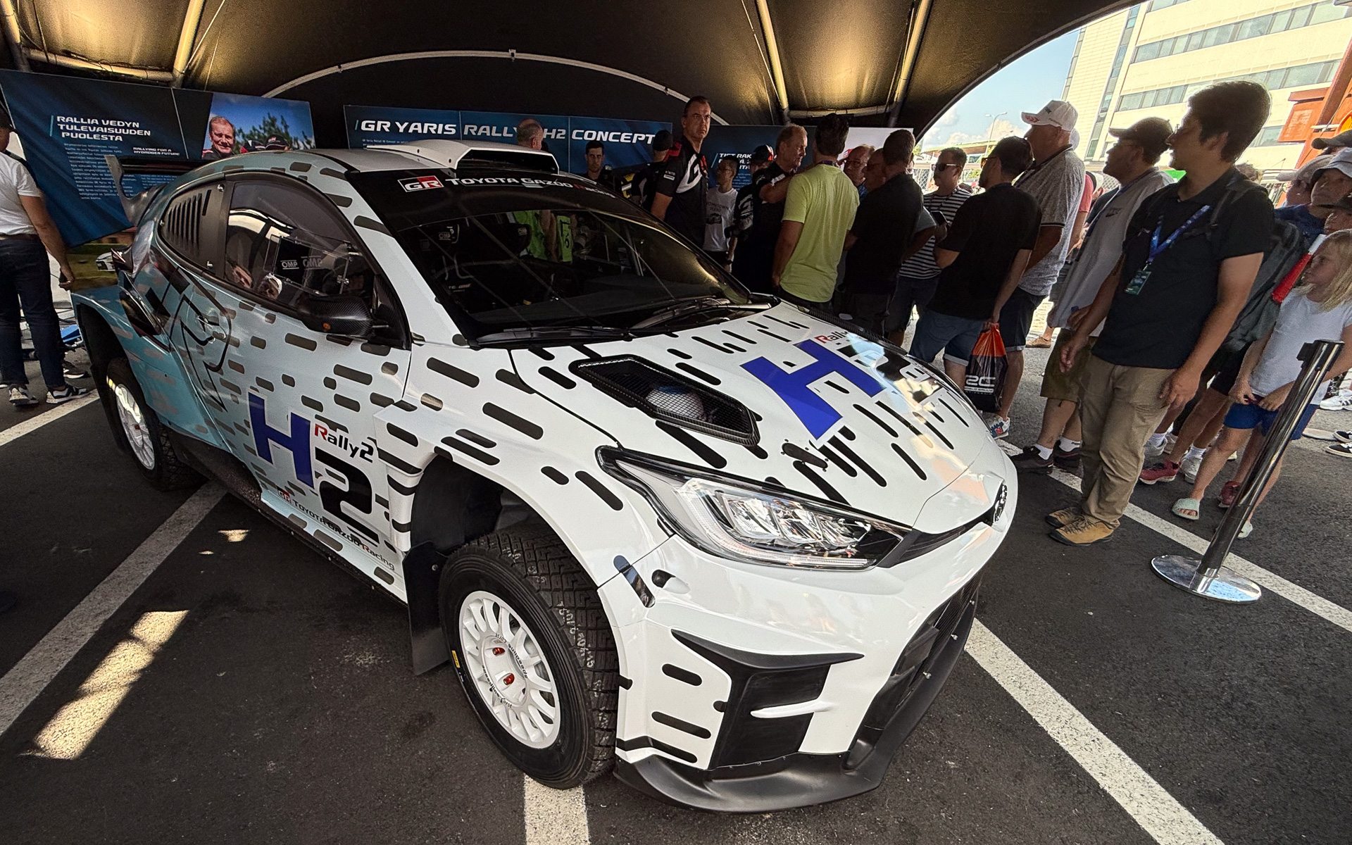 フィンランドで世界初公開された「GRヤリス ラリー2 H2コンセプト」