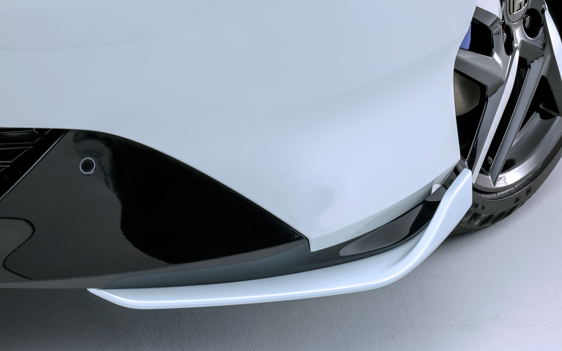 「フロントロアースカート」