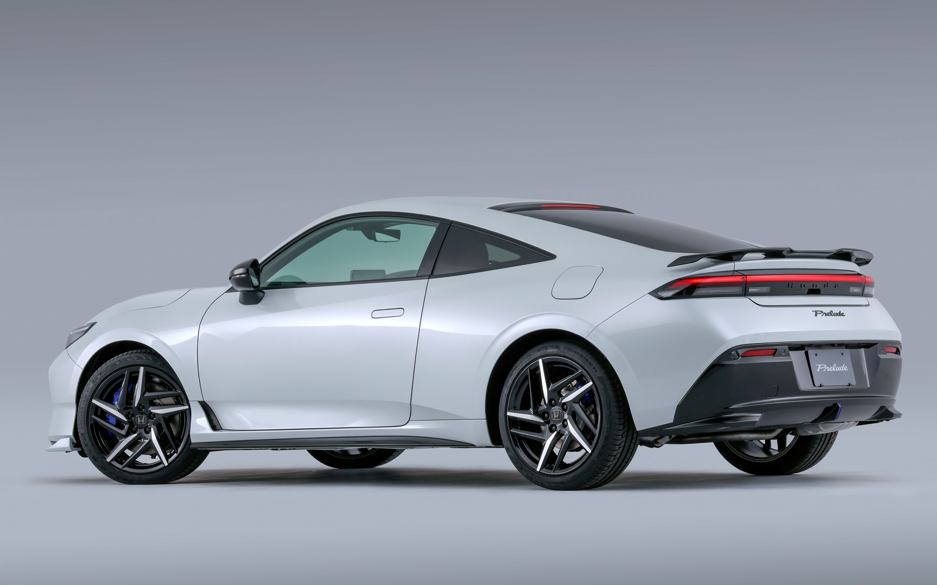 「Sports Style（スポーツスタイル）」リア