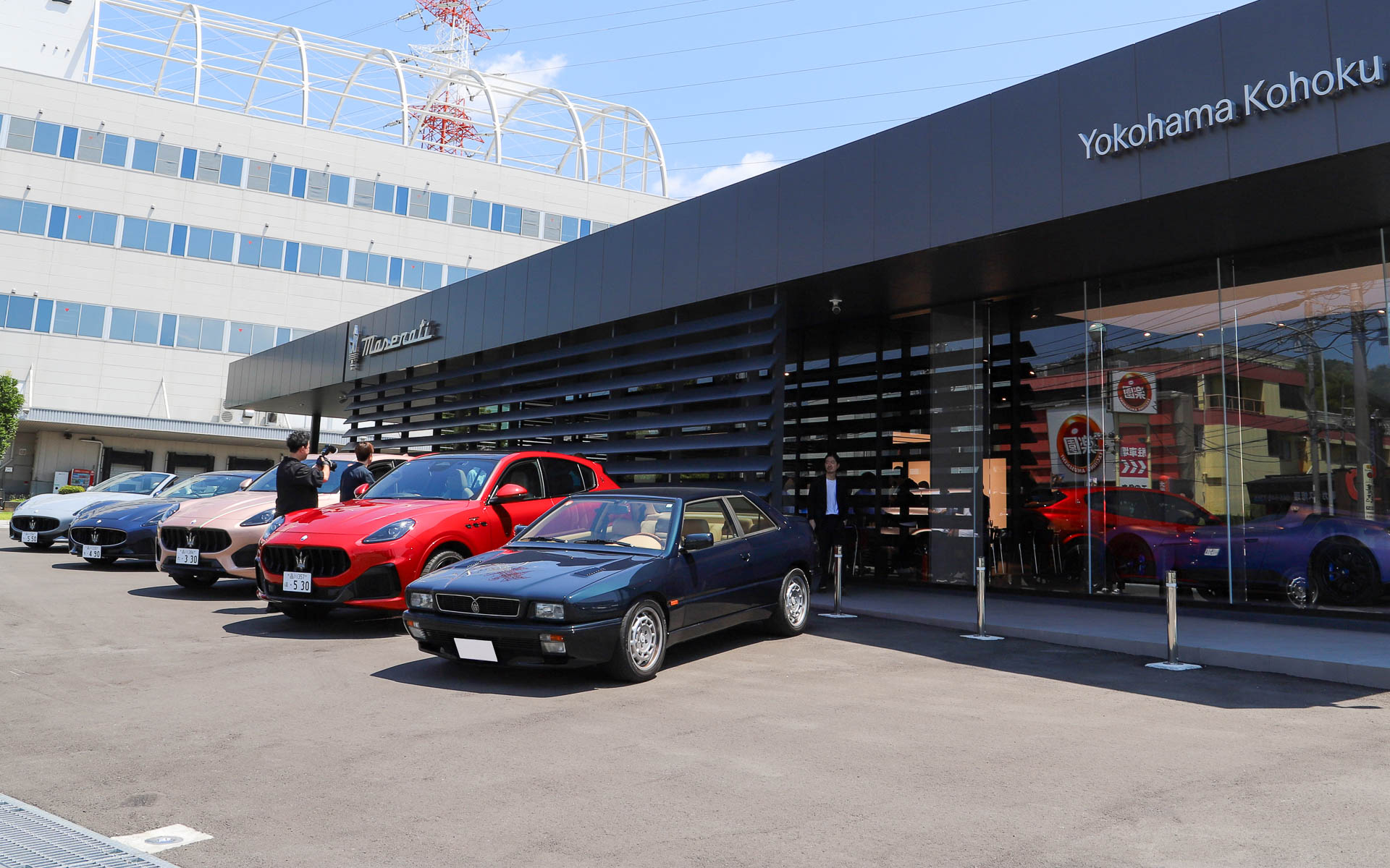 グローバルコンセプトを採用したショールームの「マセラティ横浜港北」で行なわれた“木村塾”の最後には試乗の時間も設けられた。試乗した「グレカーレ モデナ」では、マセラティ車の“ずっと乗っていたくなるような味わい深い走り”を体感できた