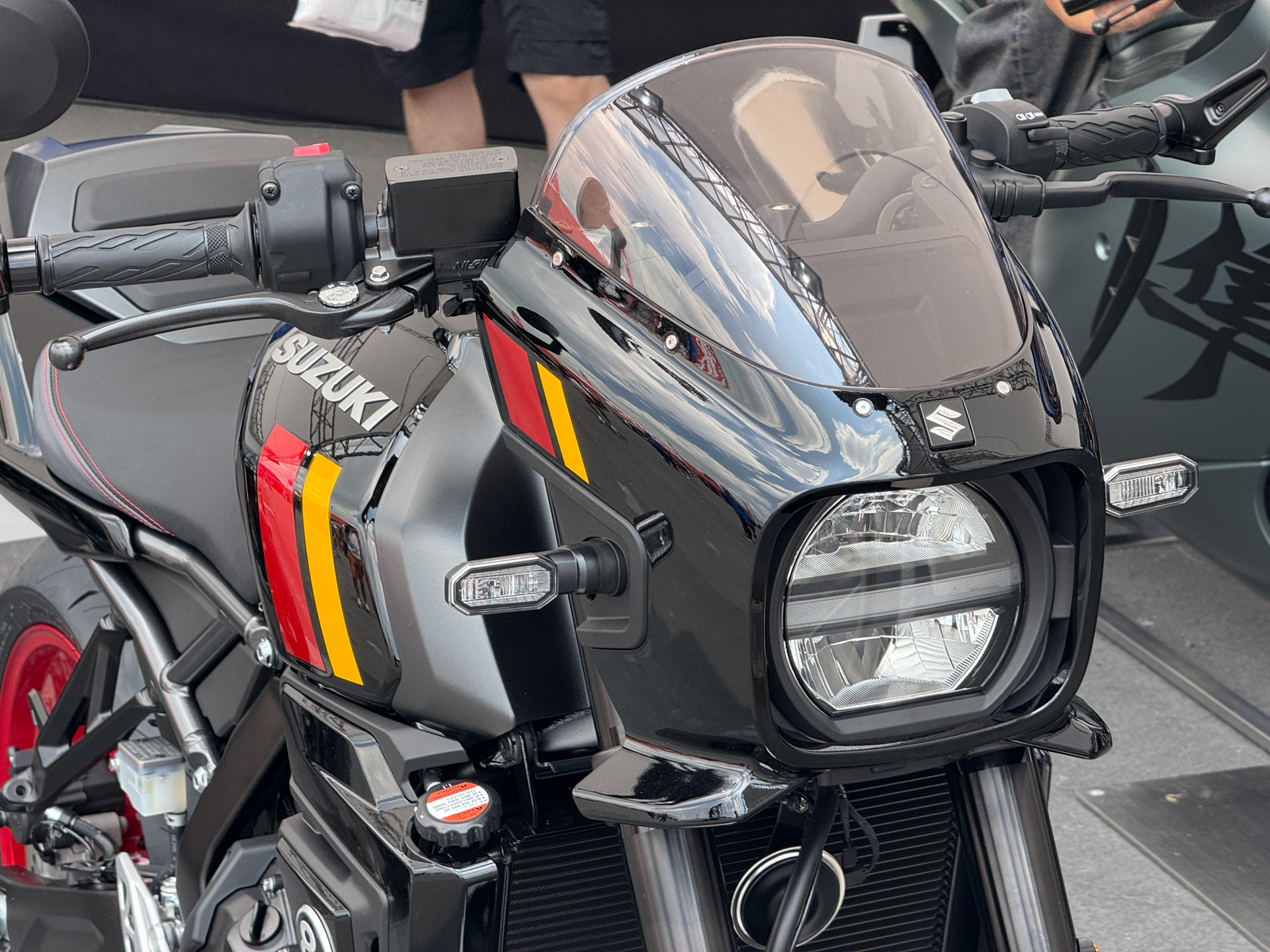 GSX-8TTの欧州仕様車を参考展示