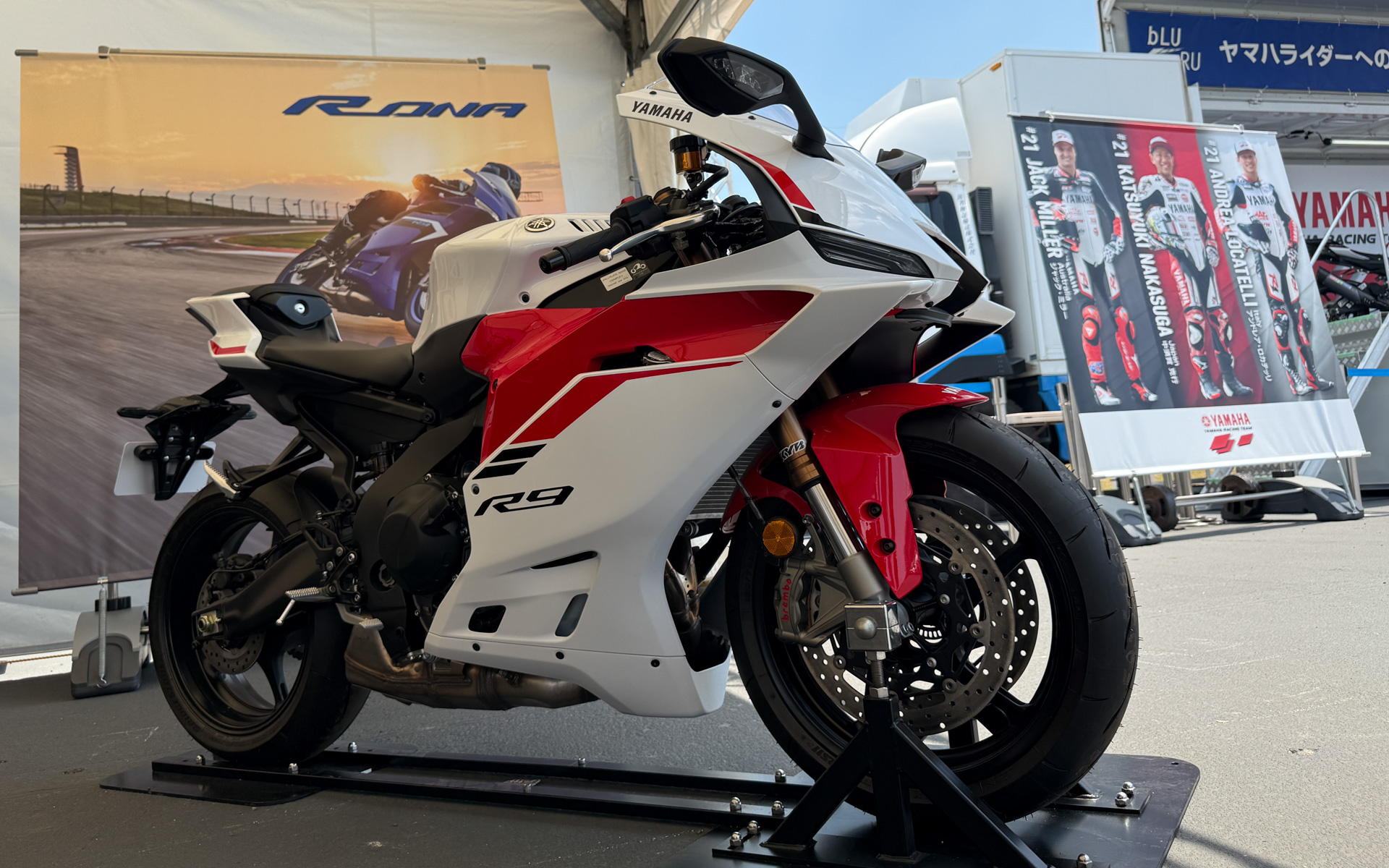 2025年春以降発売予定の「YZF-R9」