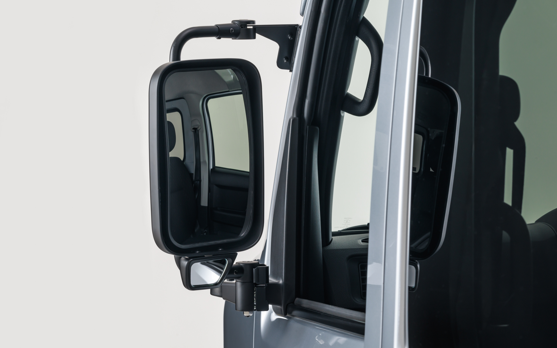 トラックミラー（マットブラック）