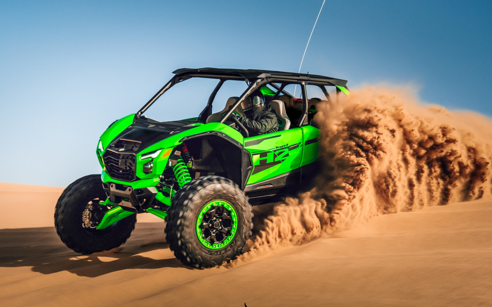 カワサキ初のスーパーチャージドエンジン搭載オフロード四輪マシン「TERYX4 H2 DELUXE」