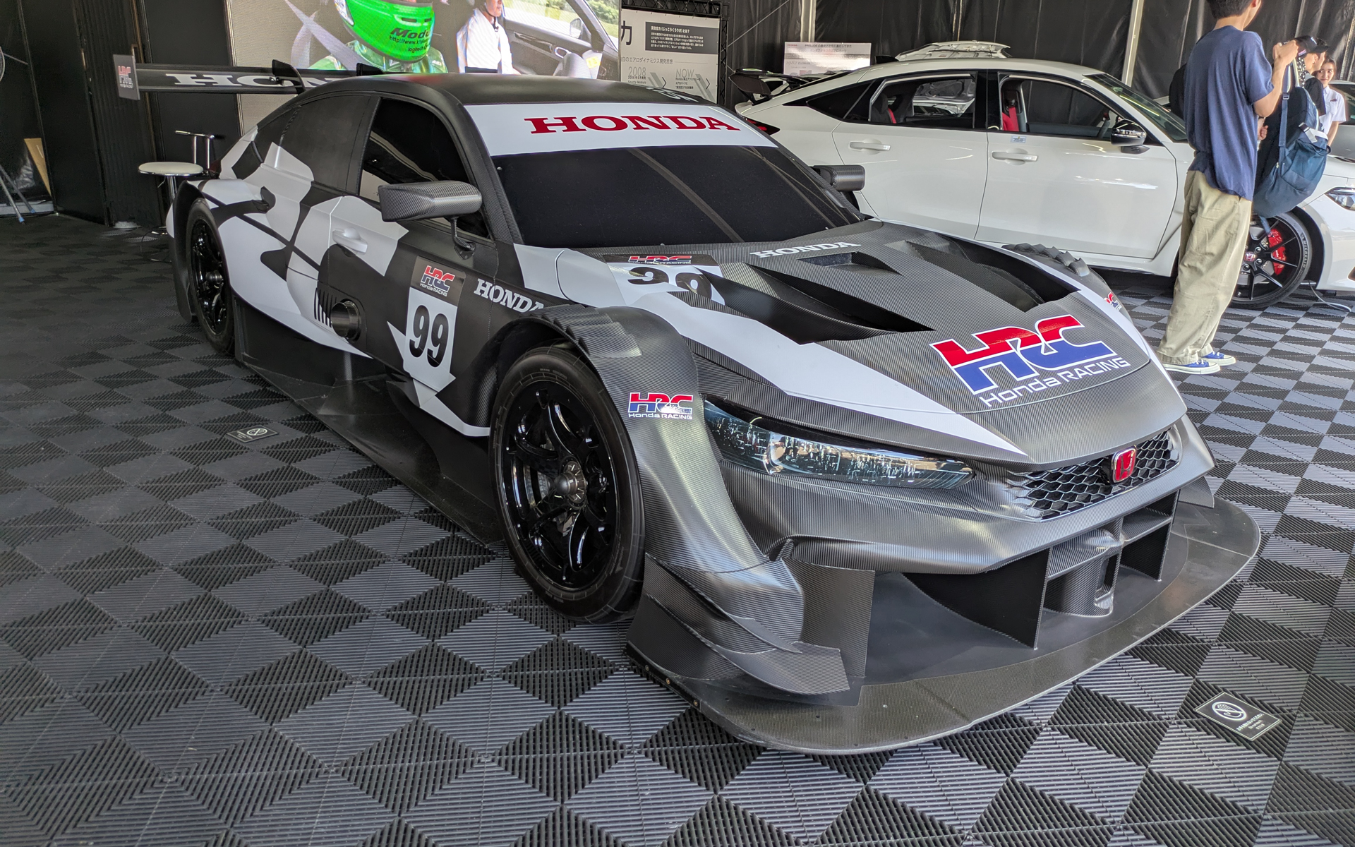 SUPER GT用マシン