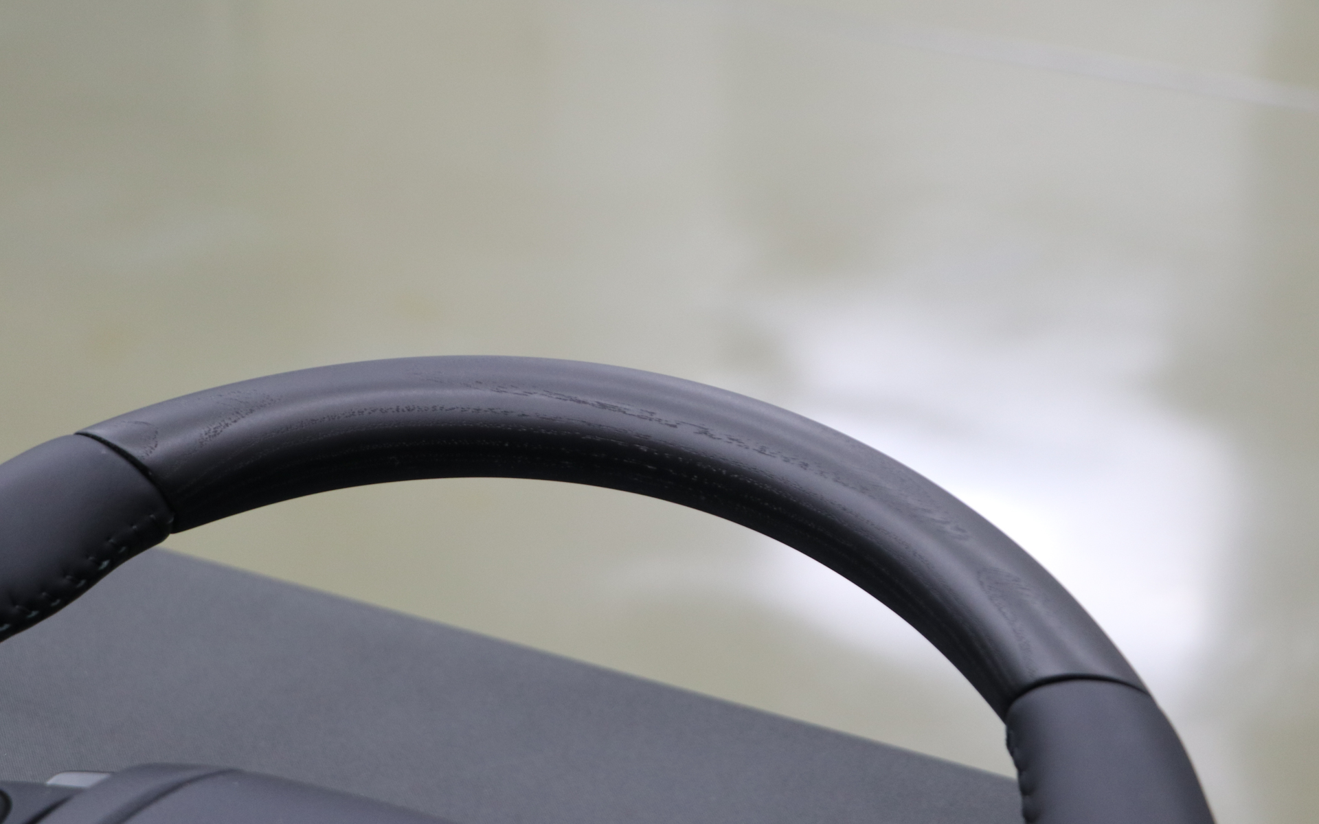 アッシュ墨ブラック