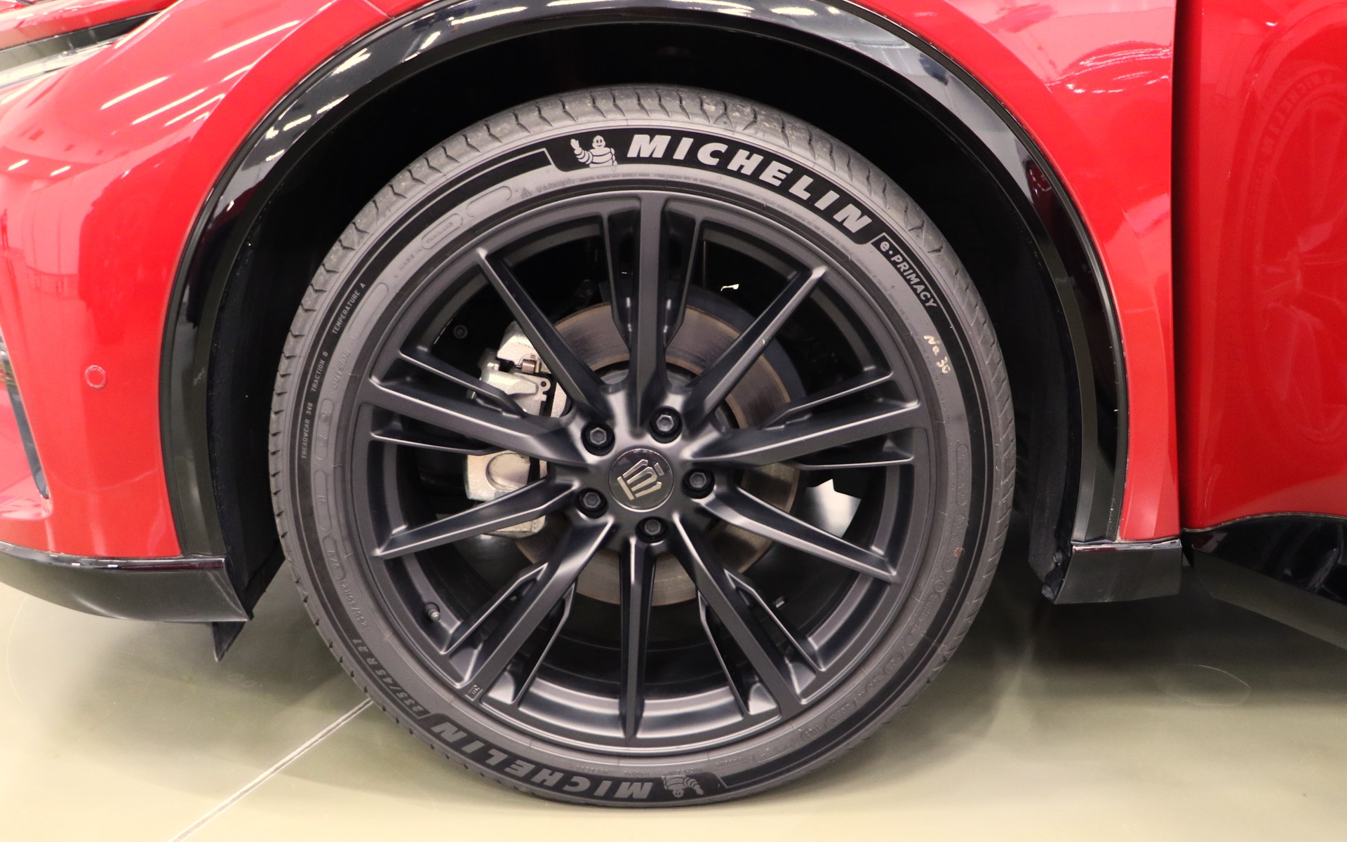 クラウン スポーツのホイール（マットブラック）