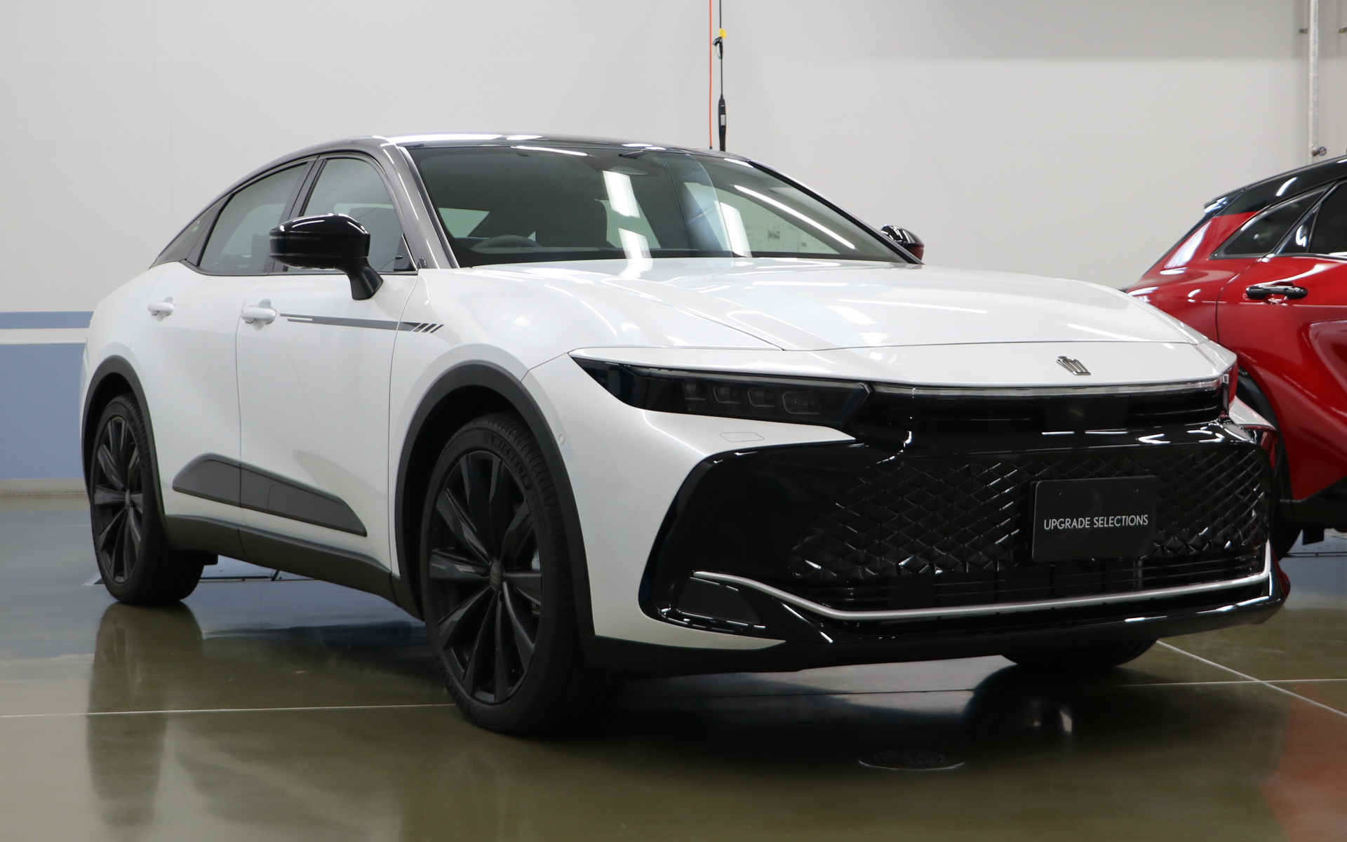 クラウン クロスオーバー