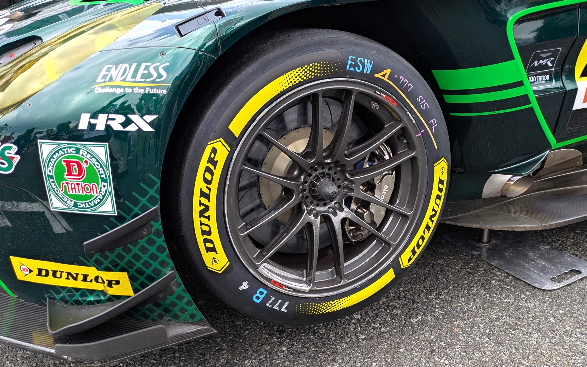 「777号車 D'station Vantage GT3」