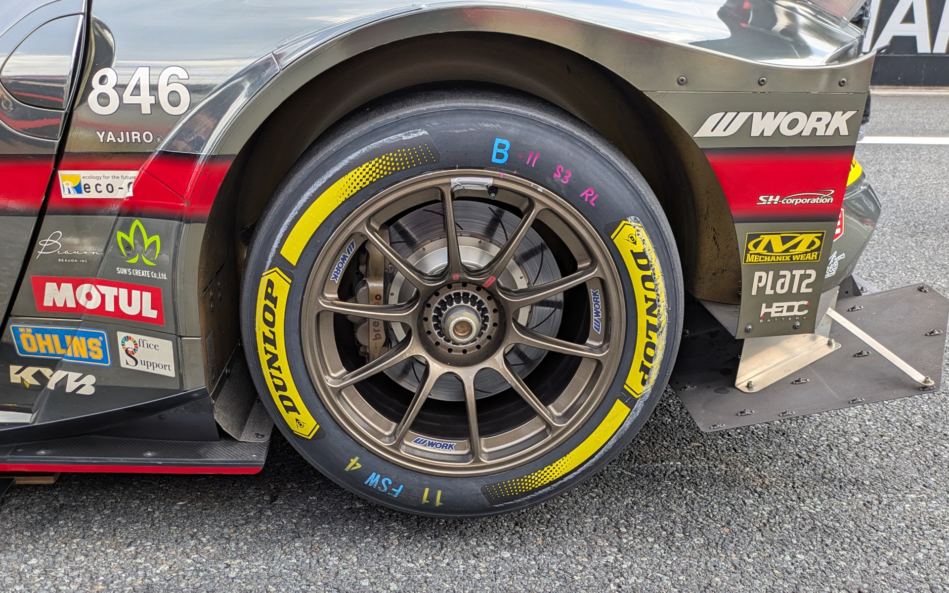 11号車 GAINER TANAX Z