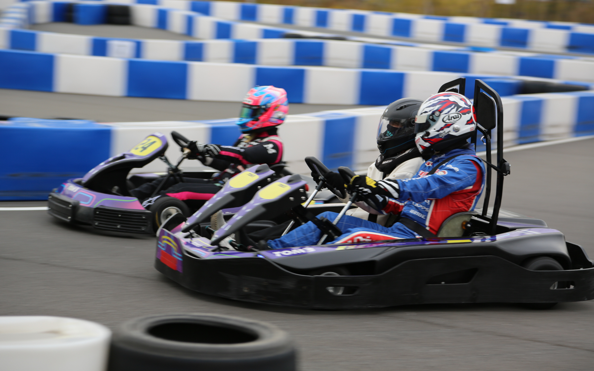 EVカートの走行シーン