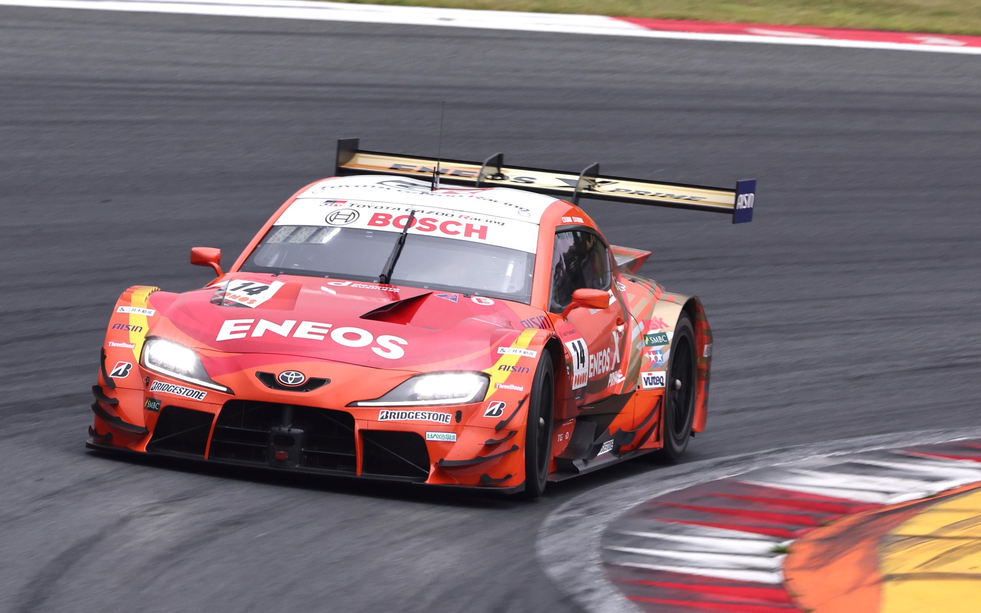 SUPER GT第4戦富士のGT500レース2を制した14号車 ENEOS X PRIME GR Supra（福住仁嶺選手/BS）