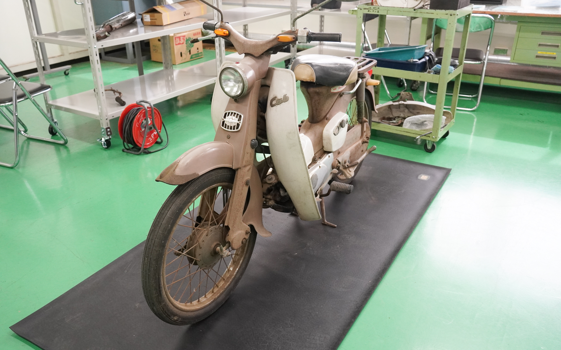 第2弾でレストアするスーパーカブのうちの1台