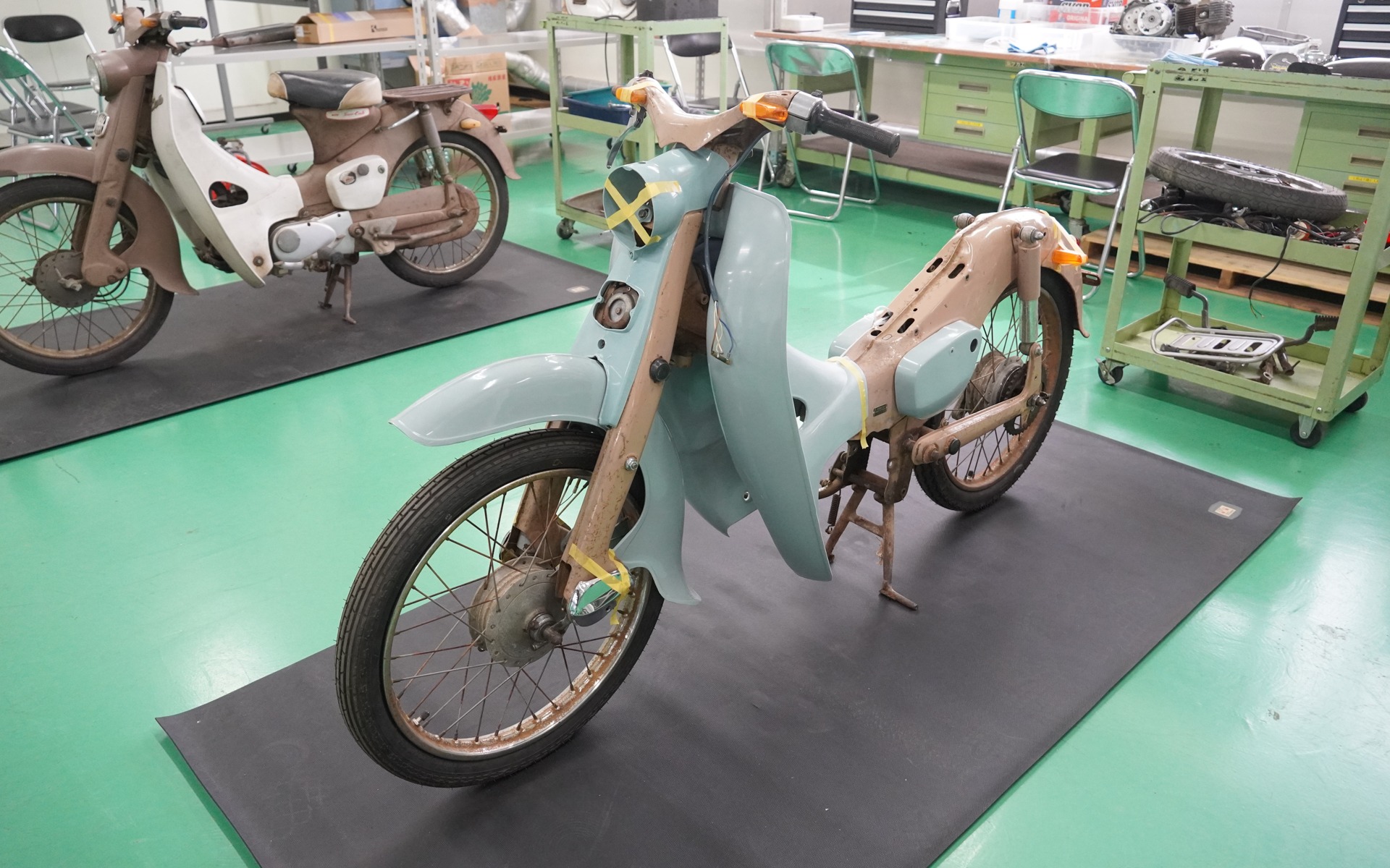 第2弾でレストアするスーパーカブのうちの1台