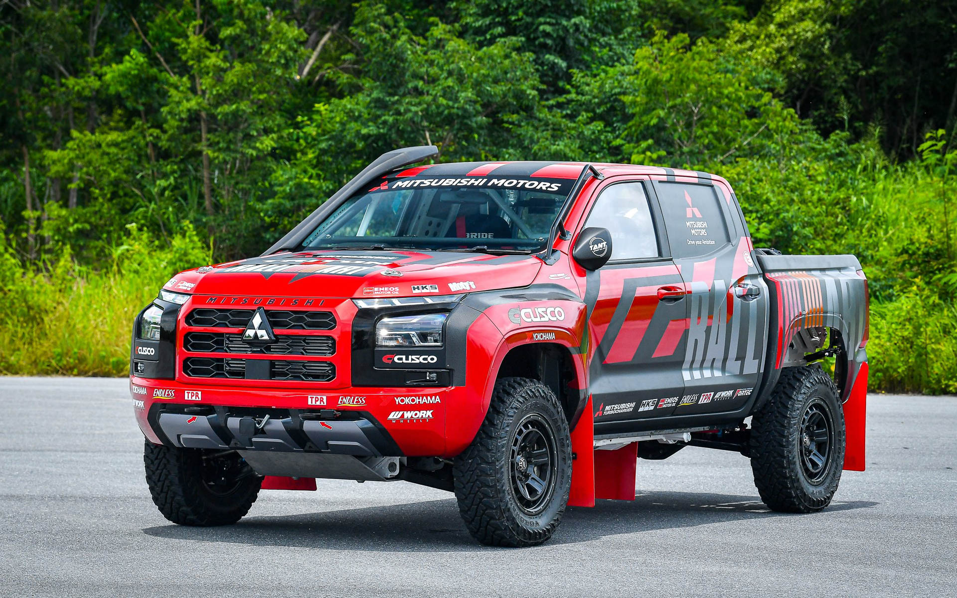 新型「トライトン」