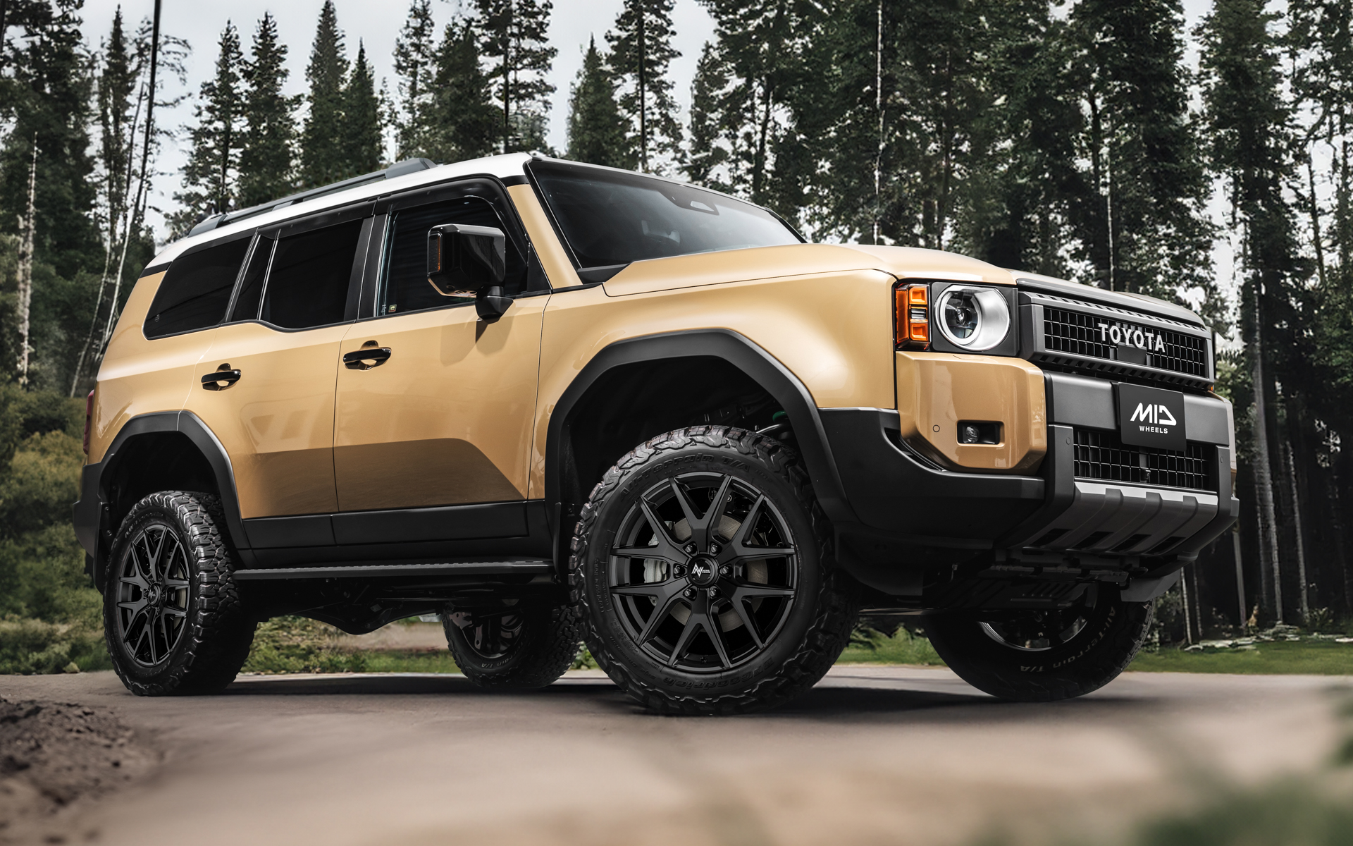 トヨタ「ランドクルーザー250」×M62トマホーク（バレルブラック）