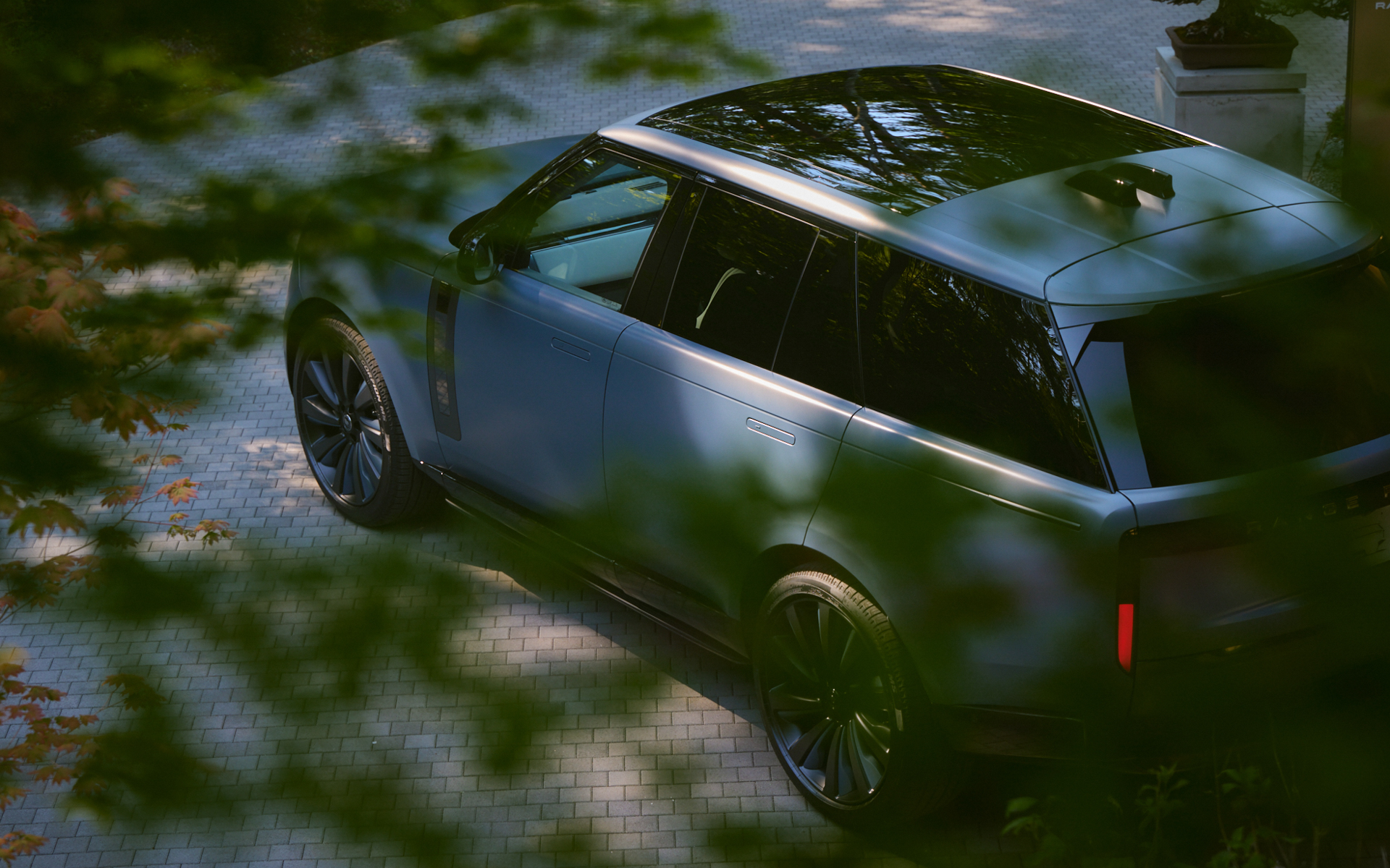 レンジローバー SV ビスポーク アーバン トワイライト コレクション「URBAN DUSK（都会の夕暮れ）」