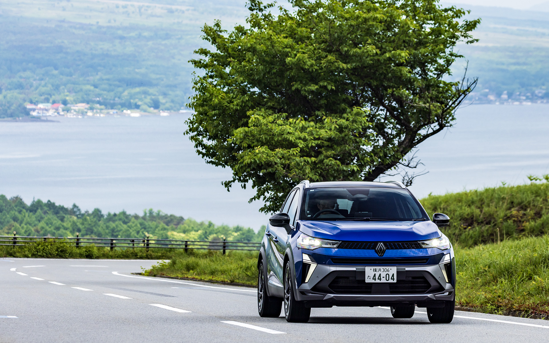 キャプチャー エスプリ アルピーヌ マイルドハイブリッド