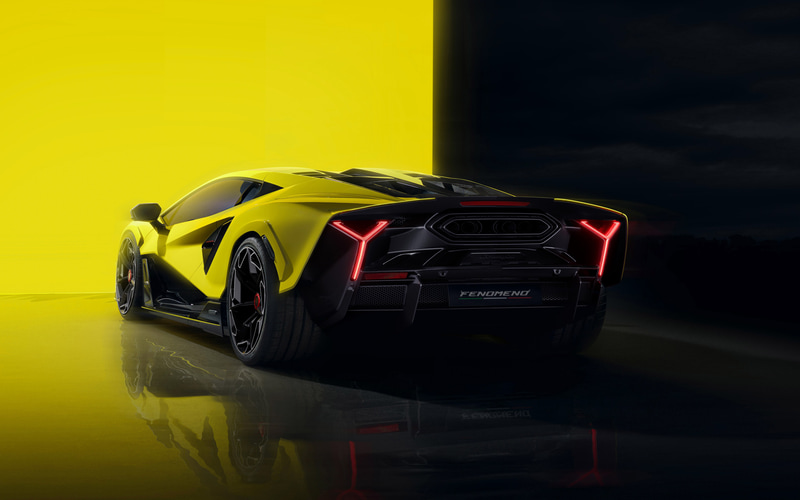 Lamborghini ランボルギーニ ランボルギーニ、V12エンジン搭載の29台限定モデル「Fenomeno」発表