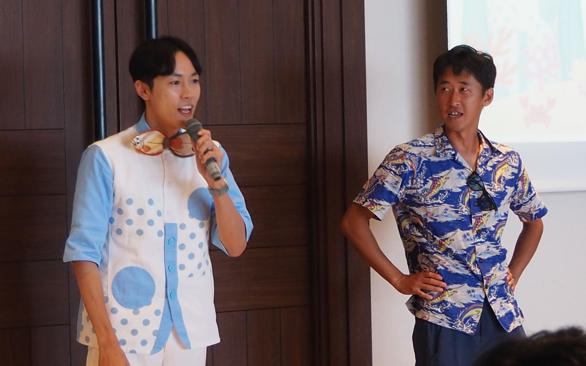 魚のお兄さん〝かわちゃん”（左）と、Marine Sweeperの土井佑太氏（右）