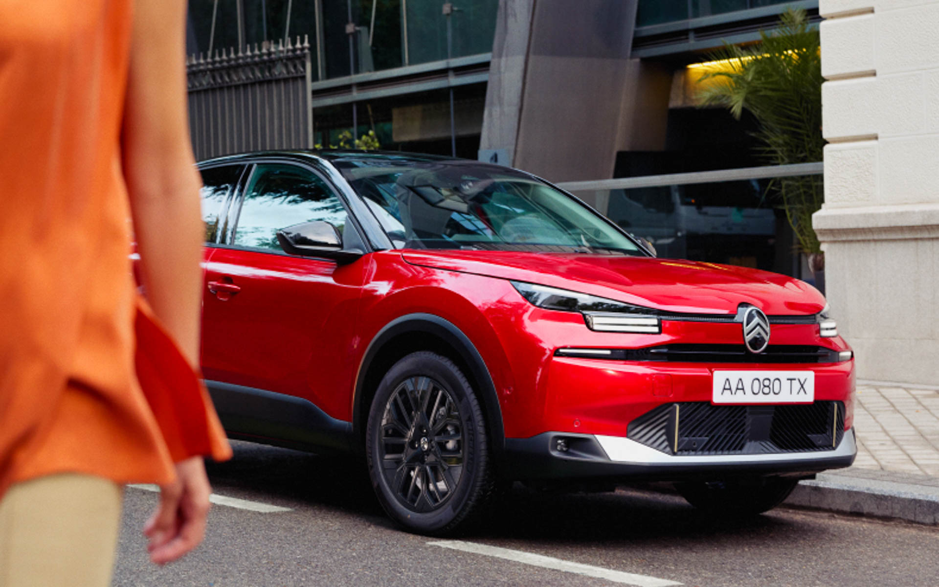 C4 MAX HYBRID Edition Lumière