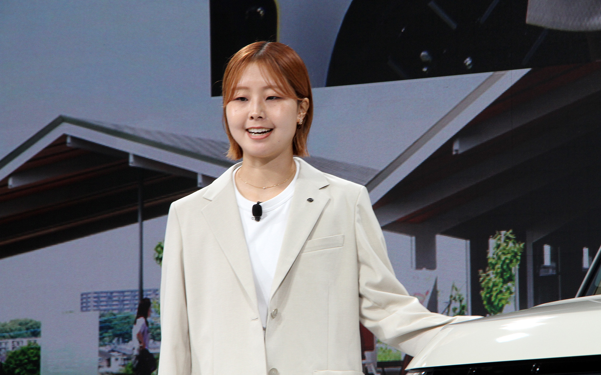 日産自動車株式会社カラーデザイナーの三宅広華氏