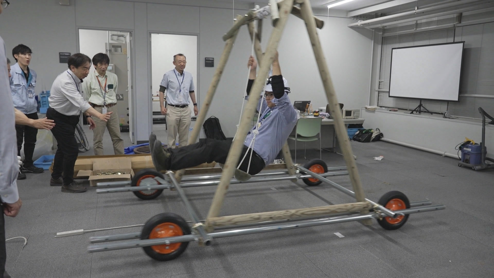 長野・諏訪を拠点に電気機器を製造・開発する「Eプソン」の挑戦風景