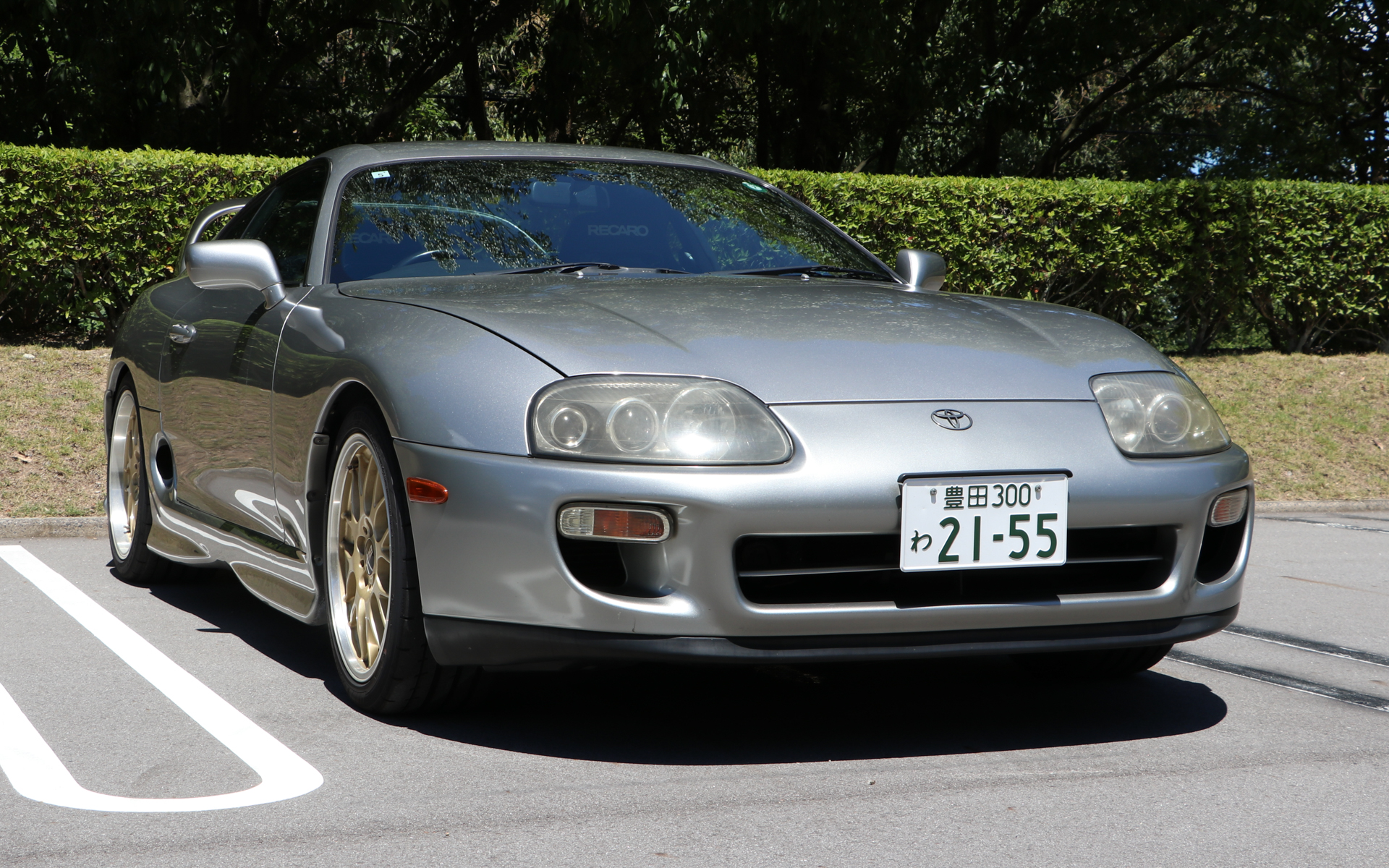 映画「ワイルドスピード」の影響もあり、海外でもとても人気が高いモデル