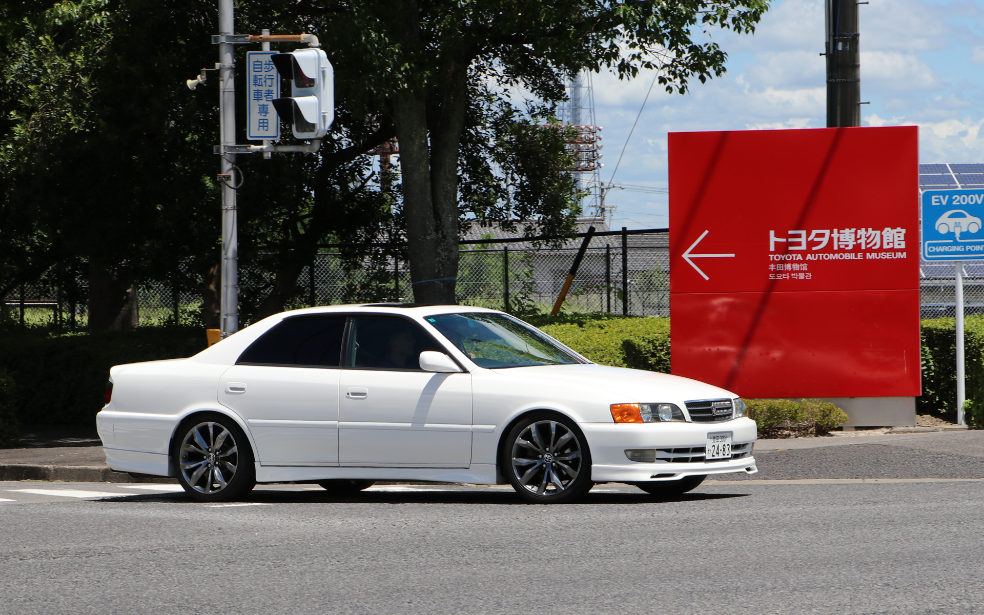 1998年式「チェイサー ツアラーV TRDスポーツ」（JZX100型）