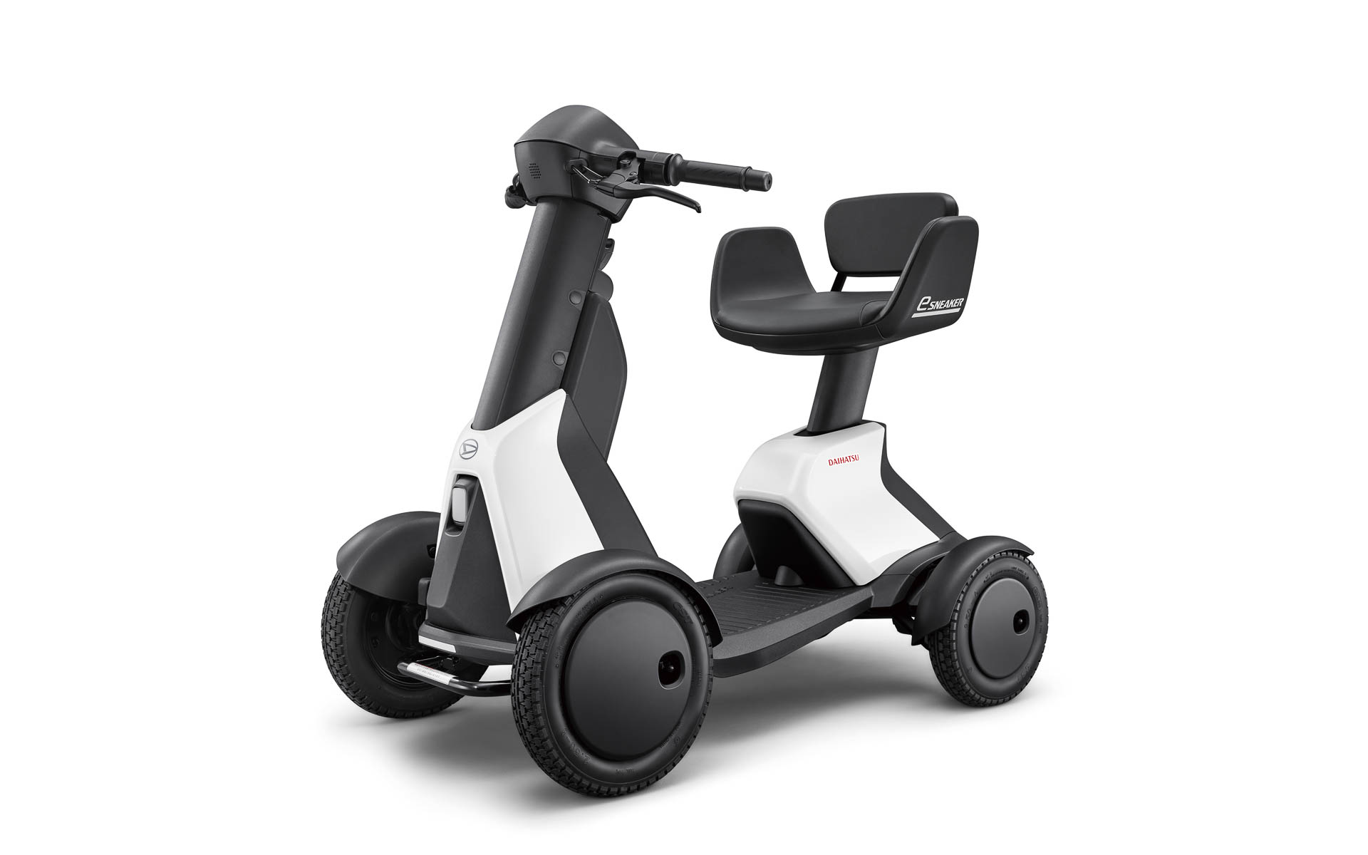 歩行領域モビリティ「e-SNEAKER」