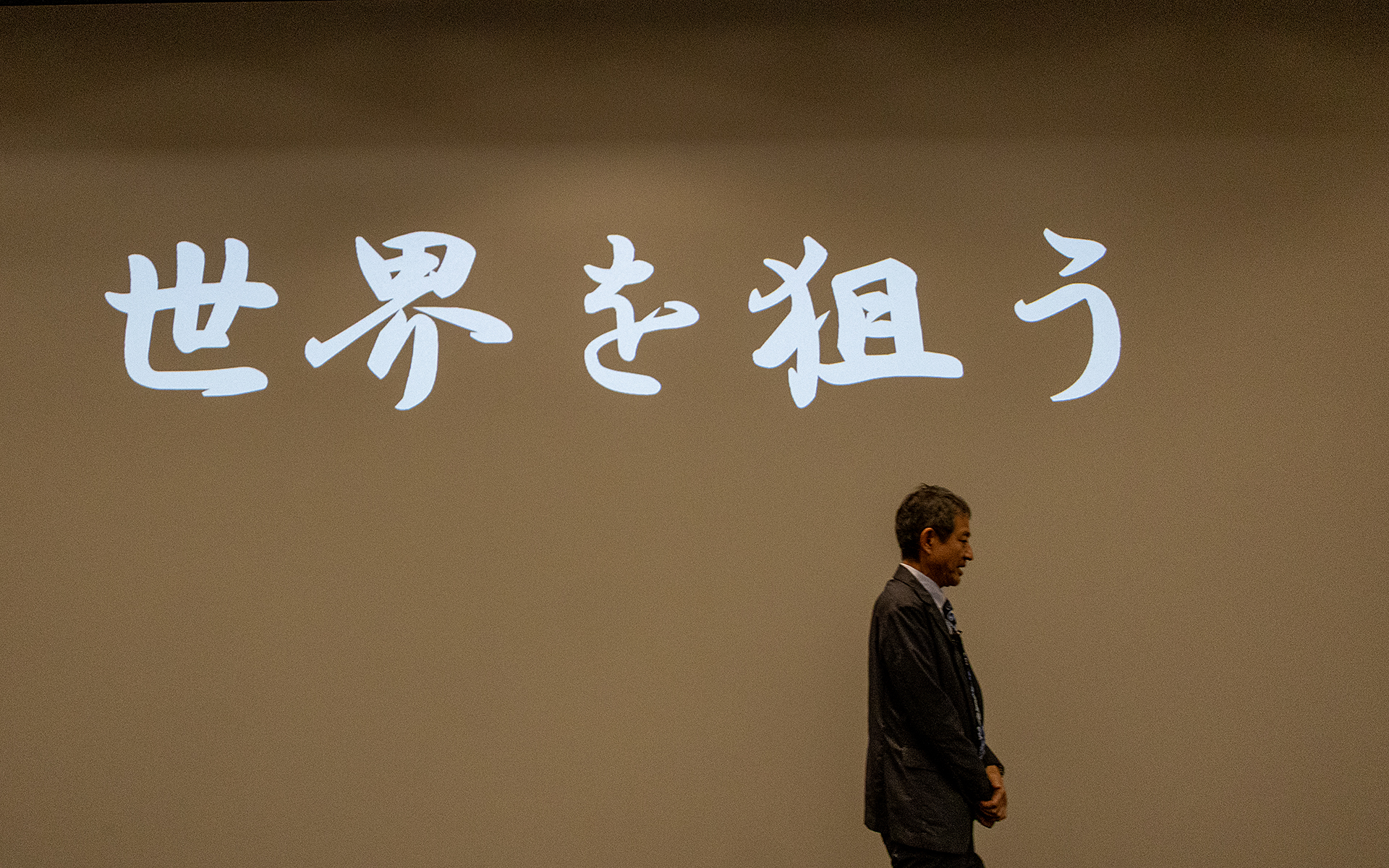 GT-Rは世界を狙うクルマでもあった。そんな気持ちは栃木工場の方も持っていて、現場の意識は高かった。オフライン式の会場で現場の方と話をする機会があったが、GT-Rの担当になることは誇らしいことであったそうだ