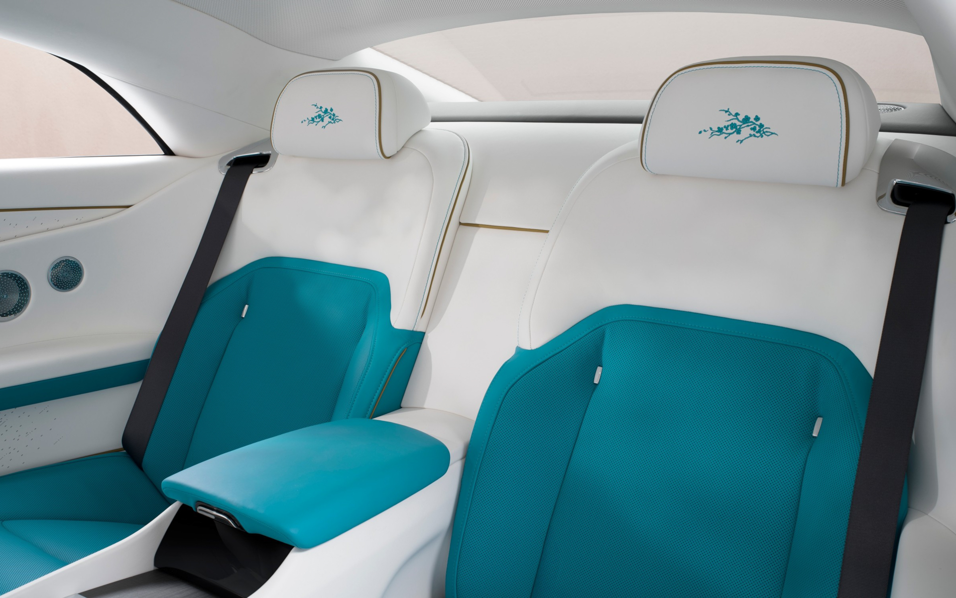 エヴァネッセントのインテリア